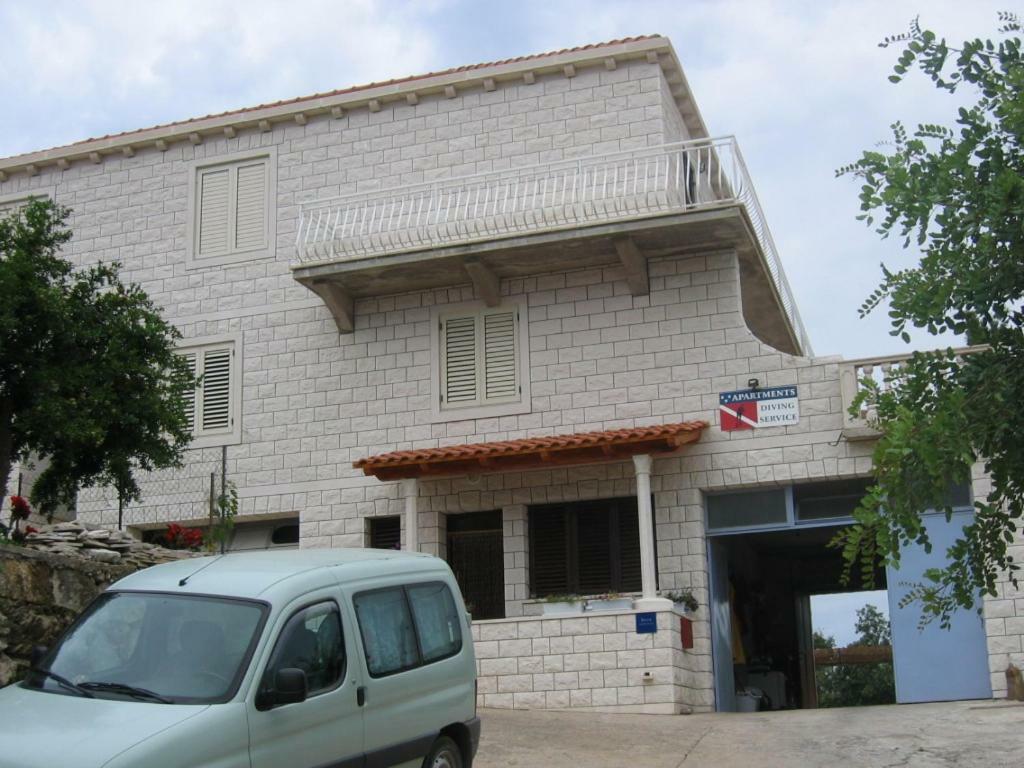 מולונאט Diving Apartments מראה חיצוני תמונה