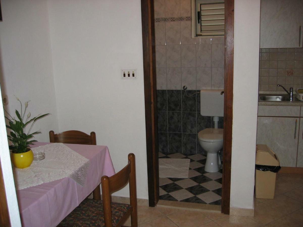 מולונאט Diving Apartments מראה חיצוני תמונה